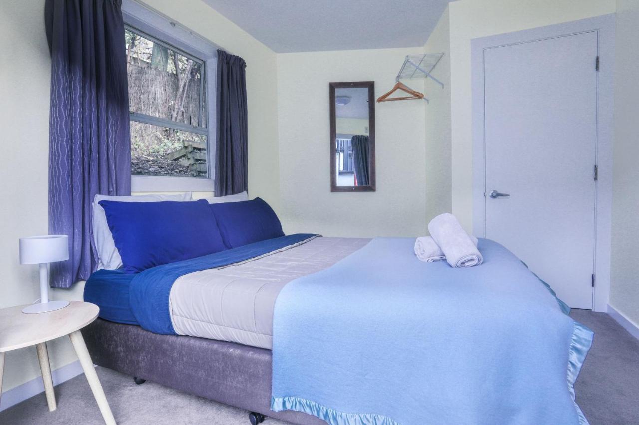 Aspen Lodge Backpackers Distretto di Distretto di Queenstown Esterno foto